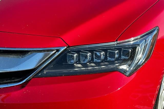 2017 Acura ILX w/Premium Pkg