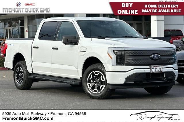 2023 Ford F-150 Lightning Pro
