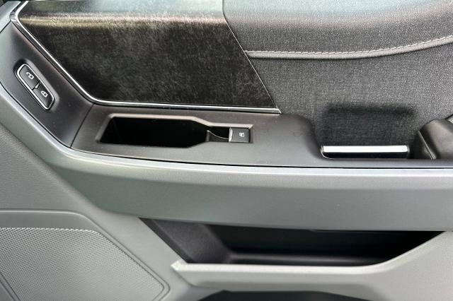 2023 Ford F-150 Lightning Pro