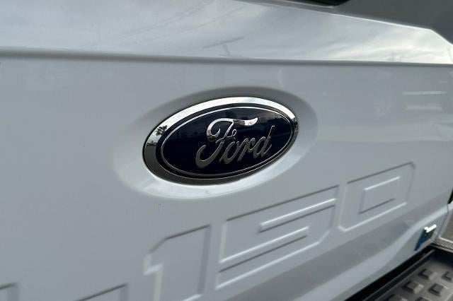 2023 Ford F-150 Lightning Pro