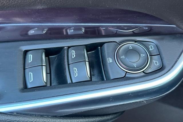 2022 Cadillac XT4 AWD Luxury