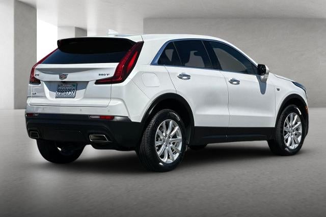 2022 Cadillac XT4 AWD Luxury