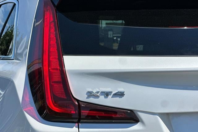 2022 Cadillac XT4 AWD Luxury
