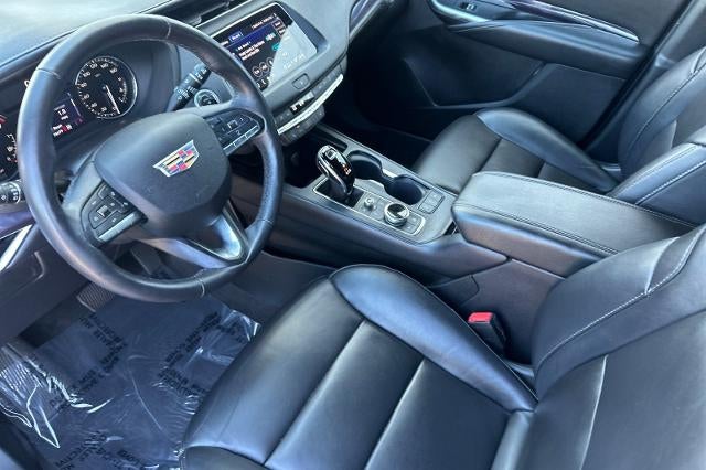 2022 Cadillac XT4 AWD Luxury