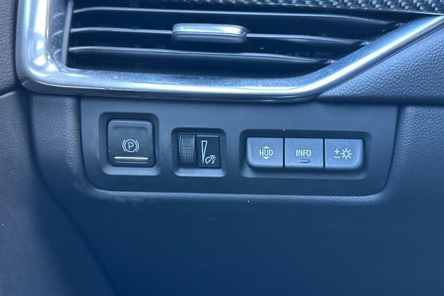 2021 Cadillac XT4 FWD Sport