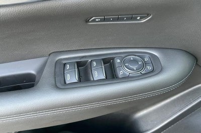 2025 Cadillac XT6 Luxury