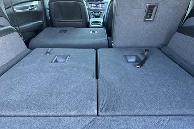 2025 Cadillac XT6 Luxury