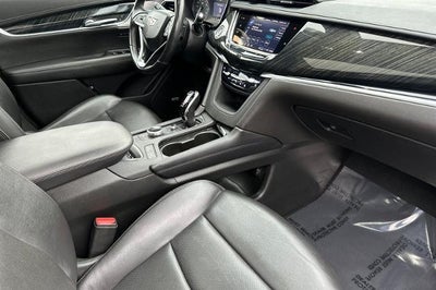 2022 Cadillac XT6 Premium Luxury