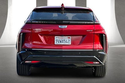 2025 Cadillac LYRIQ Luxury 1