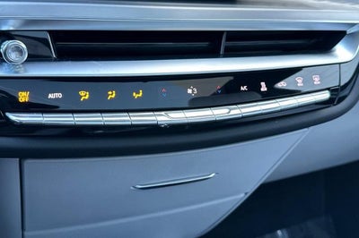 2025 Cadillac LYRIQ Luxury 1