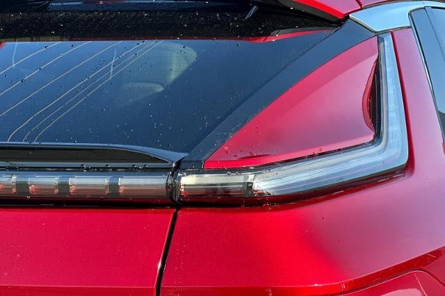 2025 Cadillac LYRIQ Luxury 1