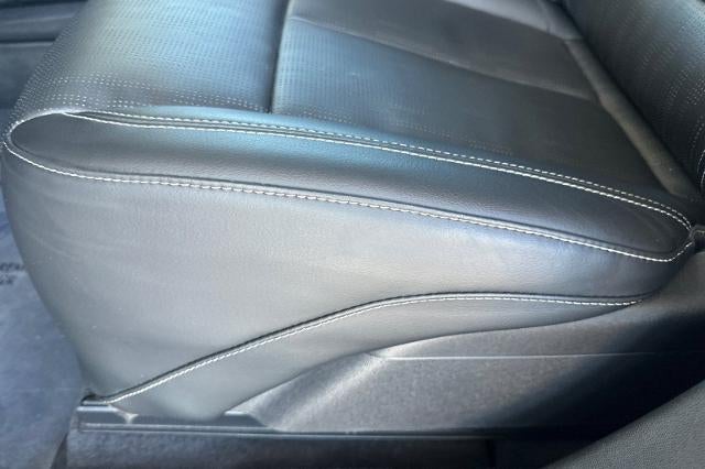 2024 Cadillac LYRIQ Luxury 1