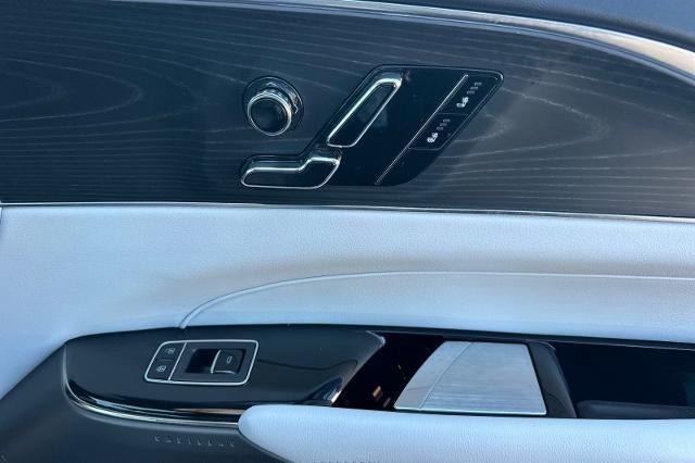 2024 Cadillac LYRIQ Sport 1