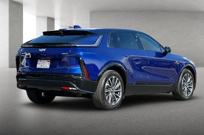 2025 Cadillac LYRIQ Sport 1