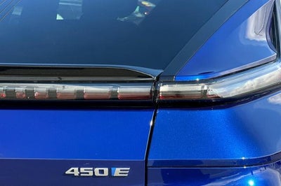 2025 Cadillac LYRIQ Sport 1