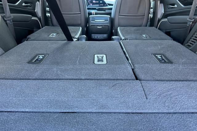 2022 Cadillac Escalade Sport
