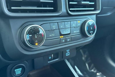 2022 Ford Maverick XL