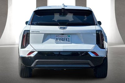 2027 Cadillac OPTIQ Luxury