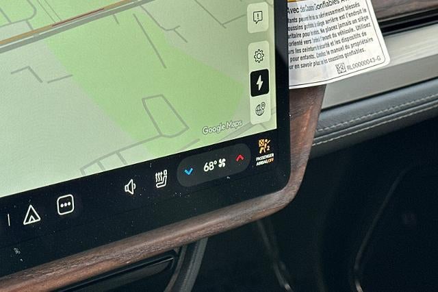 2023 RIVIAN R1T Adventure