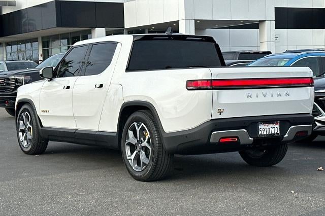 2023 RIVIAN R1T Adventure