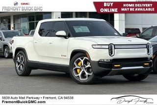 2023 RIVIAN R1T Adventure