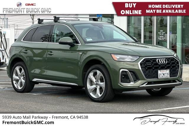 2022 Audi Q5 S line Premium Plus