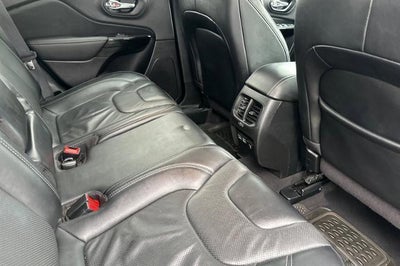 2023 Jeep Cherokee Altitude Lux 4x4