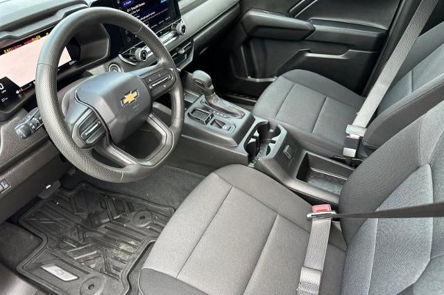 2024 Chevrolet Colorado WT