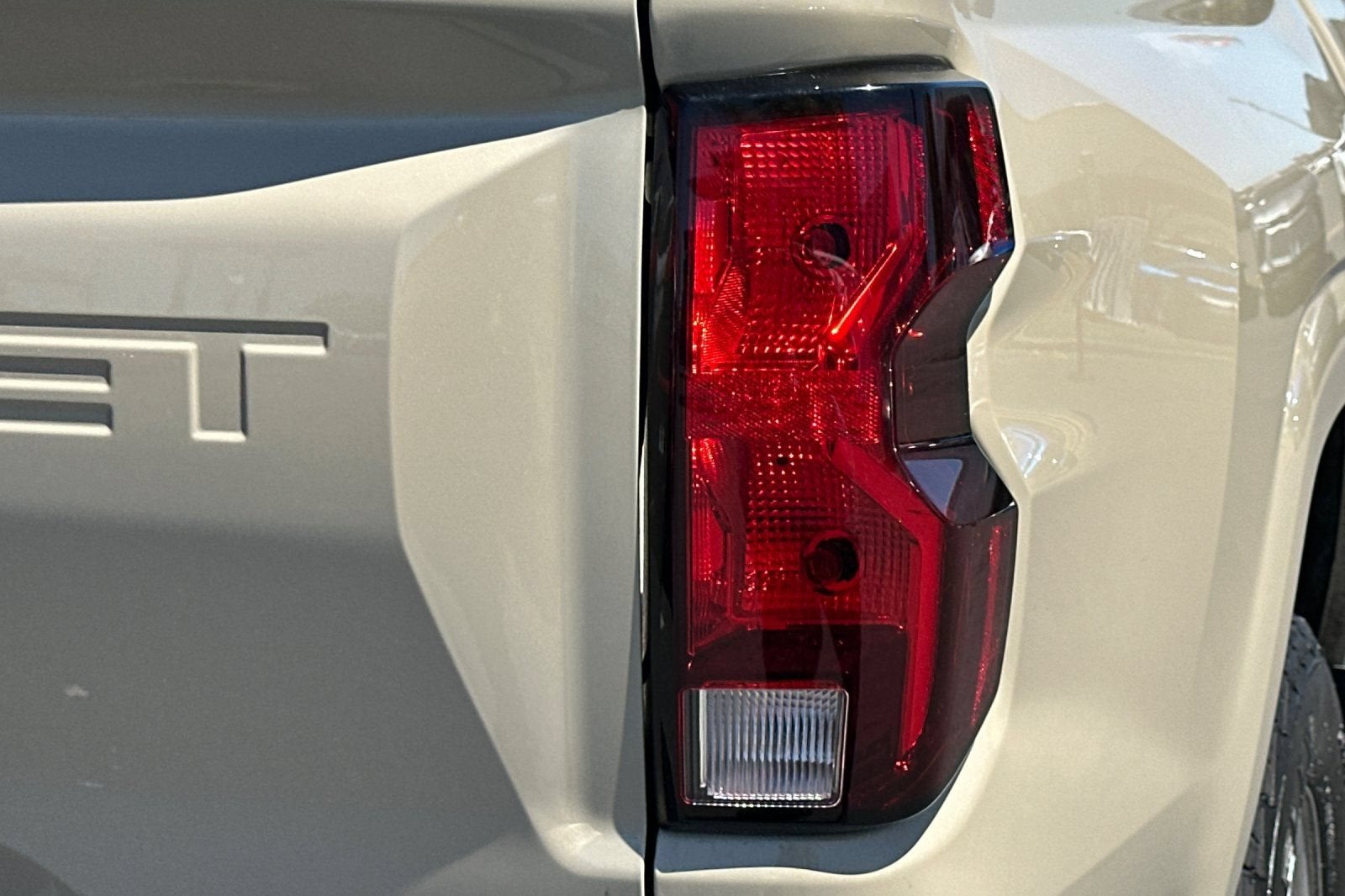 2023 Chevrolet Colorado WT