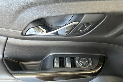 2022 GMC Acadia AT4