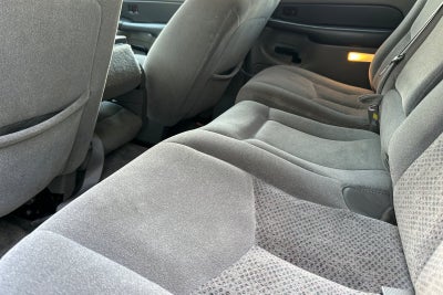 2003 Chevrolet Suburban LS