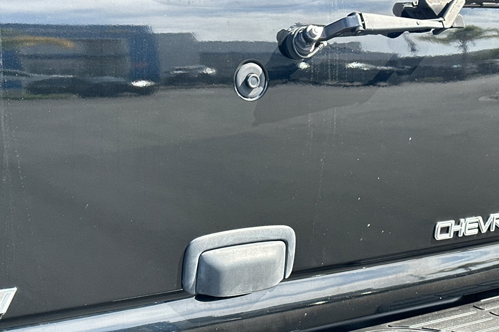 2003 Chevrolet Suburban LS
