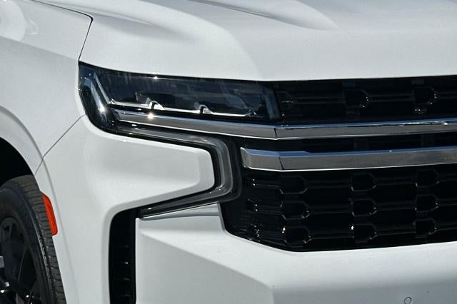 2022 Chevrolet Suburban LS