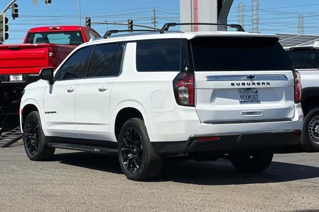 2022 Chevrolet Suburban LS