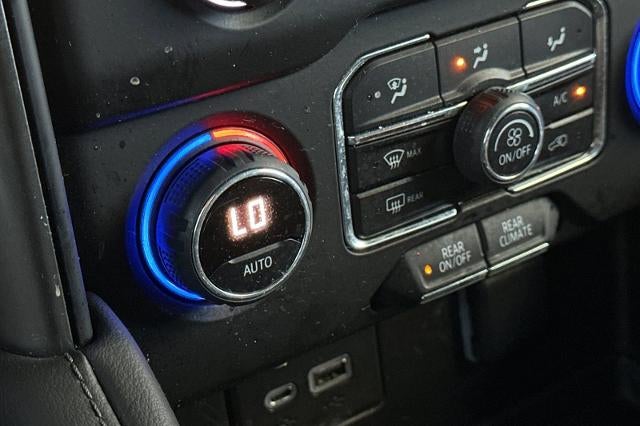 2022 Chevrolet Suburban LS