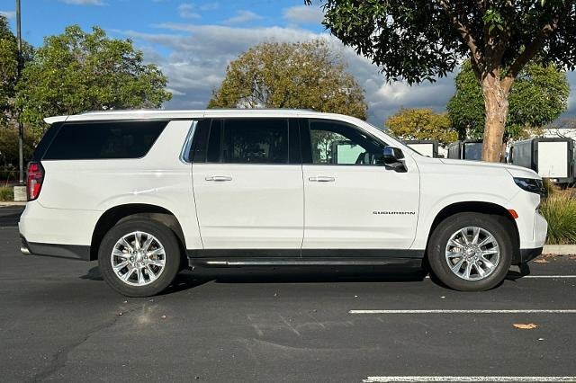 2024 Chevrolet Suburban Premier