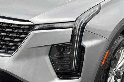 2024 Cadillac XT4 Premium Luxury