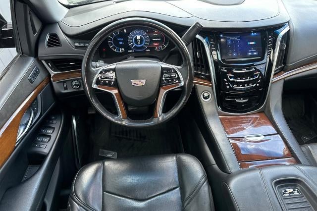 2020 Cadillac Escalade ESV Luxury