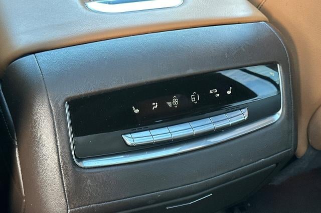 2023 Cadillac Escalade ESV Premium Luxury