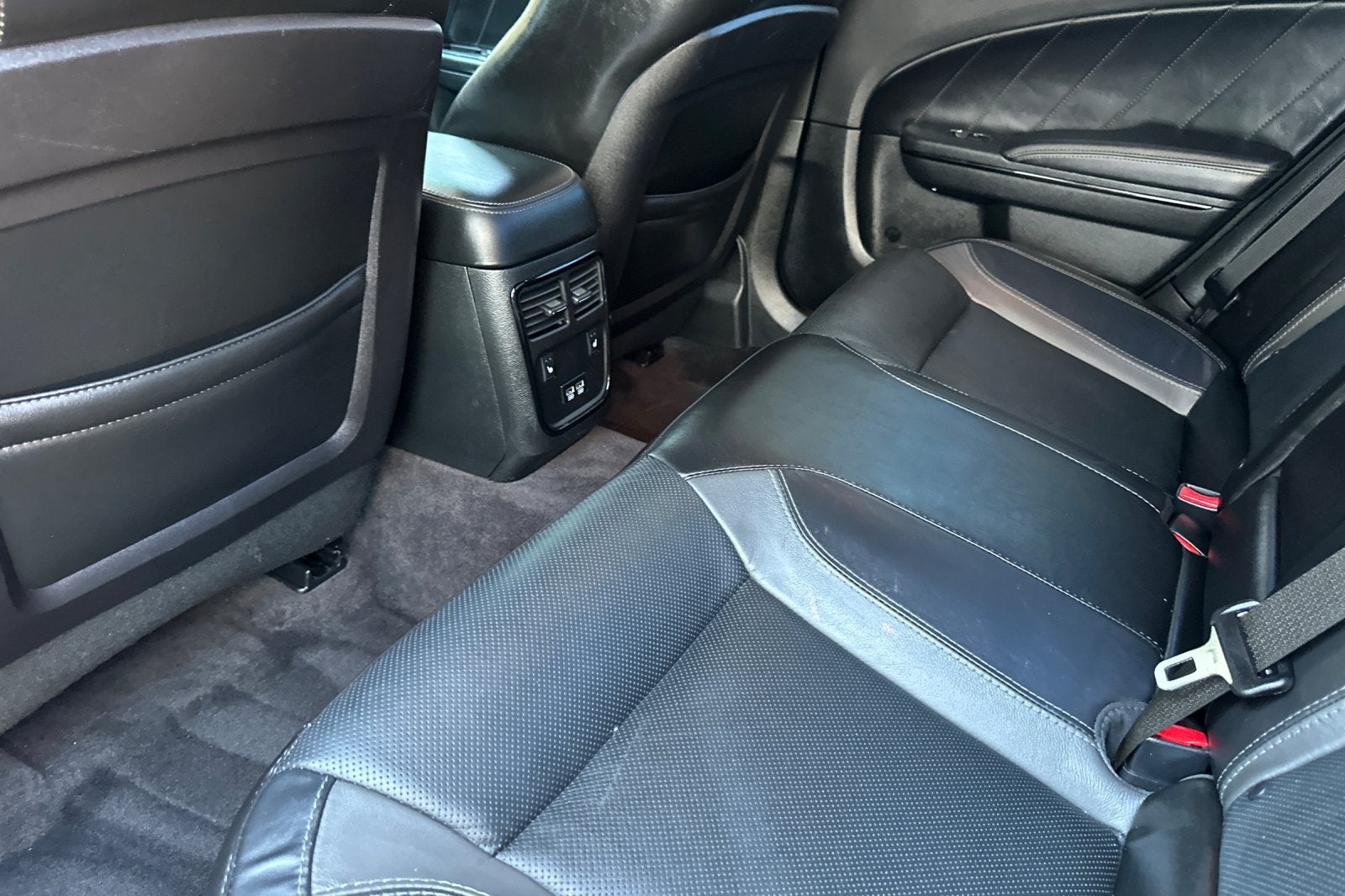 2018 Dodge Charger SXT Plus RWD