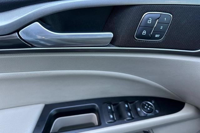 2017 Ford Fusion Energi SE Luxury