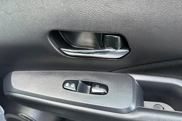 2023 Nissan Kicks SV Xtronic CVT