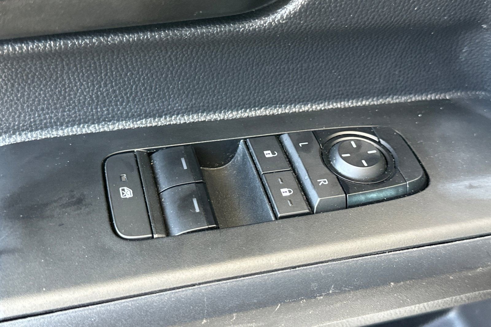 2024 Toyota Tacoma 2WD SR