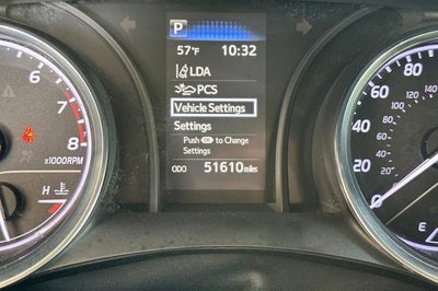 2019 Toyota Camry SE