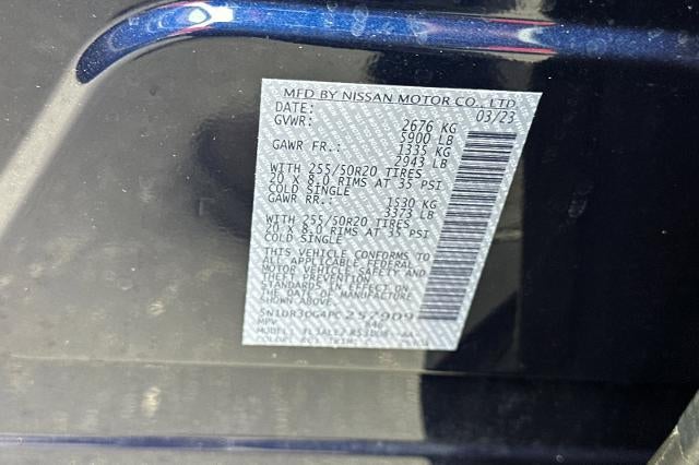 2023 Nissan Pathfinder Platinum FWD