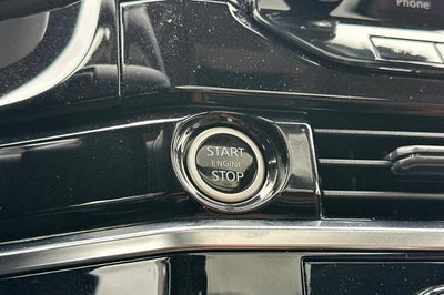 2023 Nissan Pathfinder Platinum FWD