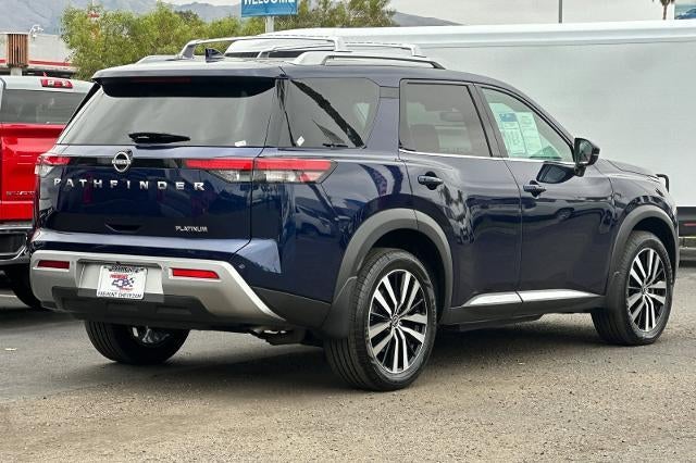 2023 Nissan Pathfinder Platinum FWD