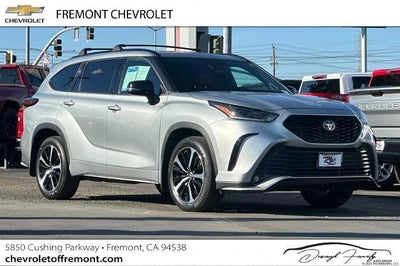 2022 Toyota Highlander XSE