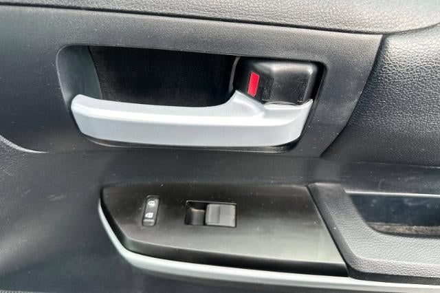 2018 Toyota Tundra SR5 5.7L V8