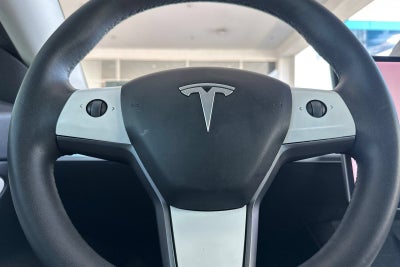 2021 Tesla Model 3 Standard Range Plus Rear-Wheel Drive